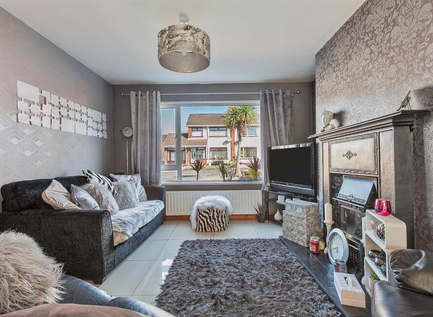 12 Greenland Grove, Larne, BT40 1DP
