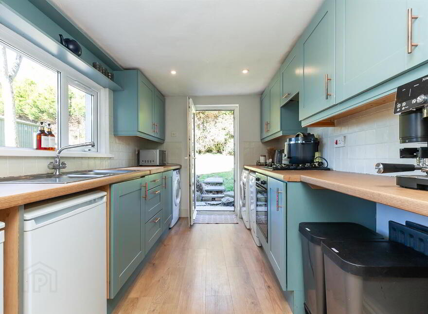 39 Town Lane, Ballystrudder, Islandmagee, BT40 3SZ