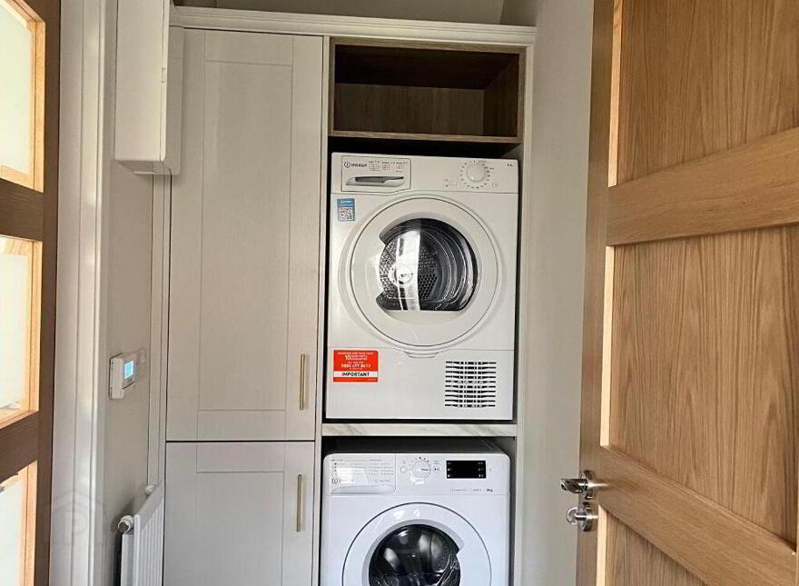 2 Bed Semi- Detached - Seafield Road, Blackrock, HT0