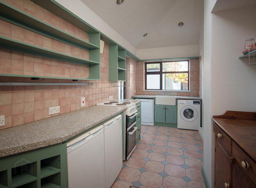 61 Castle Road, Dundalk, A91T2N5