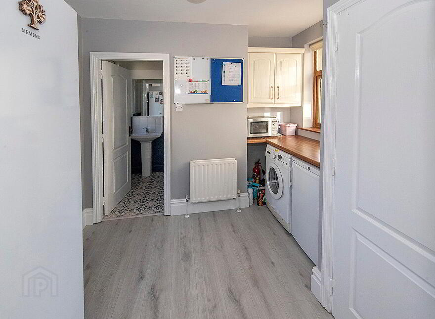 12 Sallybrook, Abbeyside, Dungarvan, X35E126