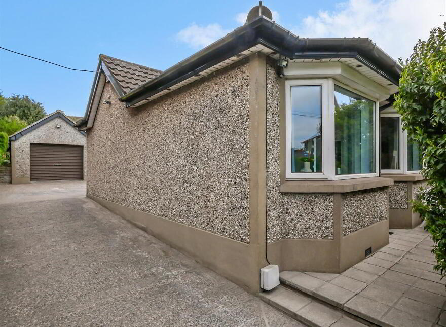 688 Saintfield Road, Carryduff, Belfast, BT8 8BU
