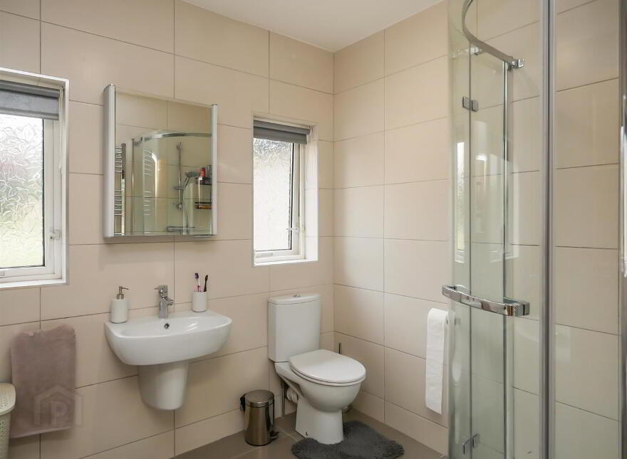688 Saintfield Road, Carryduff, Belfast, BT8 8BU