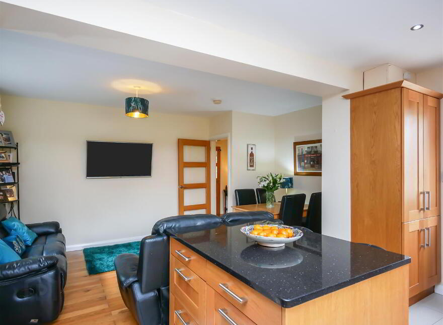 688 Saintfield Road, Carryduff, Belfast, BT8 8BU