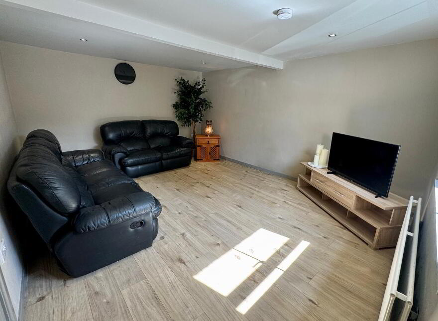 113 Knowehead Road, Broughshane, Ballymena, BT43 7JD
