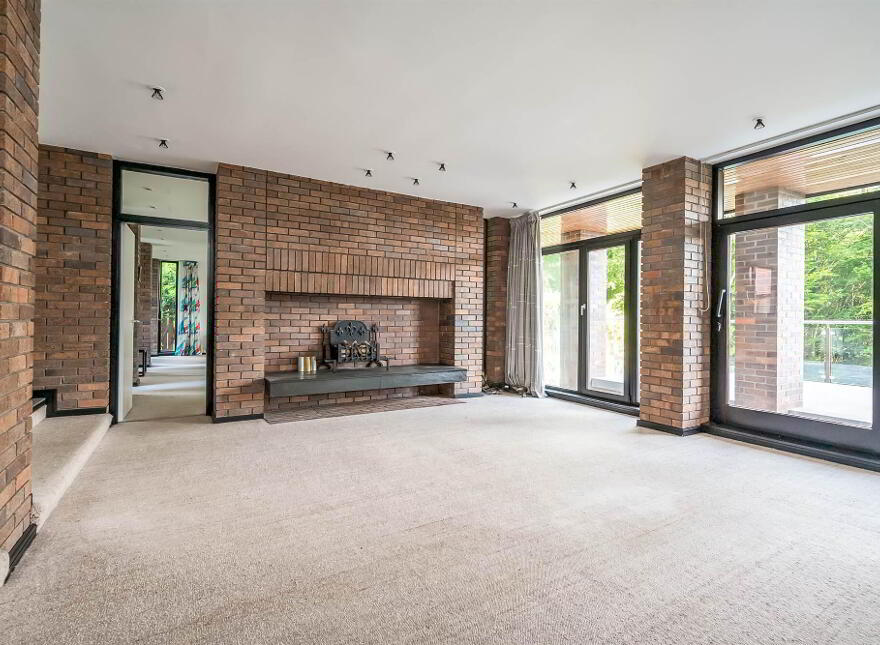 93 Dunmurry Lane, Dunmurry, Belfast, BT17 9JS