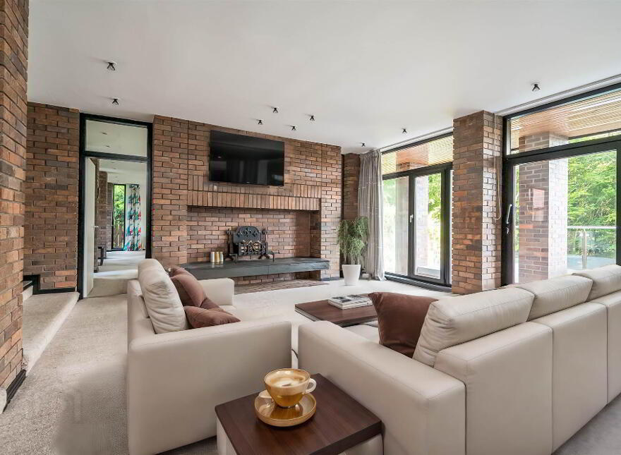 93 Dunmurry Lane, Dunmurry, Belfast, BT17 9JS