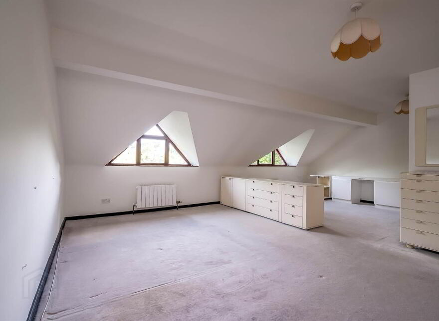 93 Dunmurry Lane, Dunmurry, Belfast, BT17 9JS