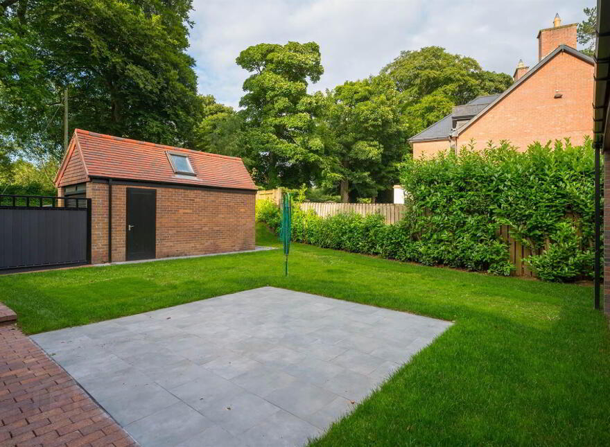 93 Dunmurry Lane, Dunmurry, Belfast, BT17 9JS