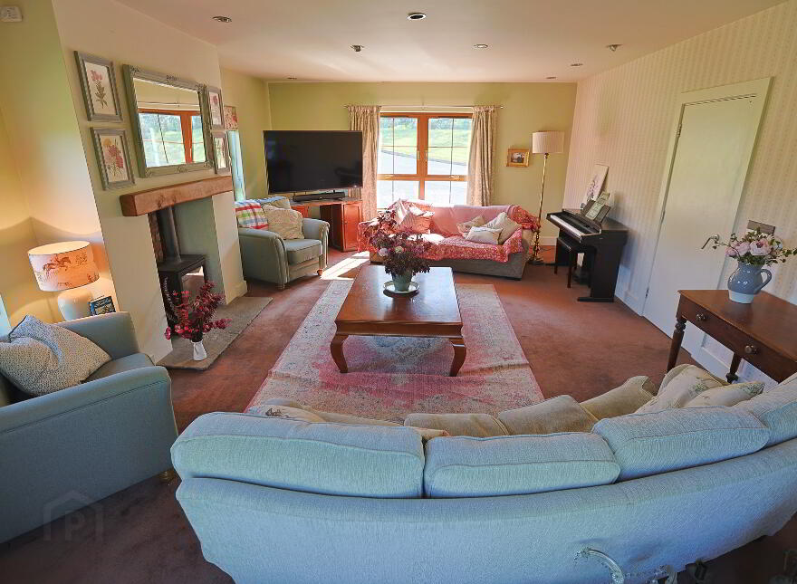 27 Glen Road, Dromore, BT25 1JX