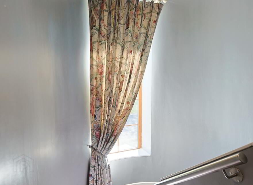 27 Glen Road, Dromore, BT25 1JX