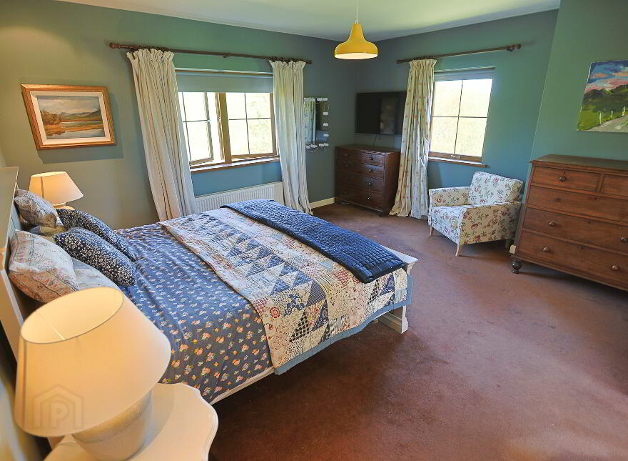 27 Glen Road, Dromore, BT25 1JX