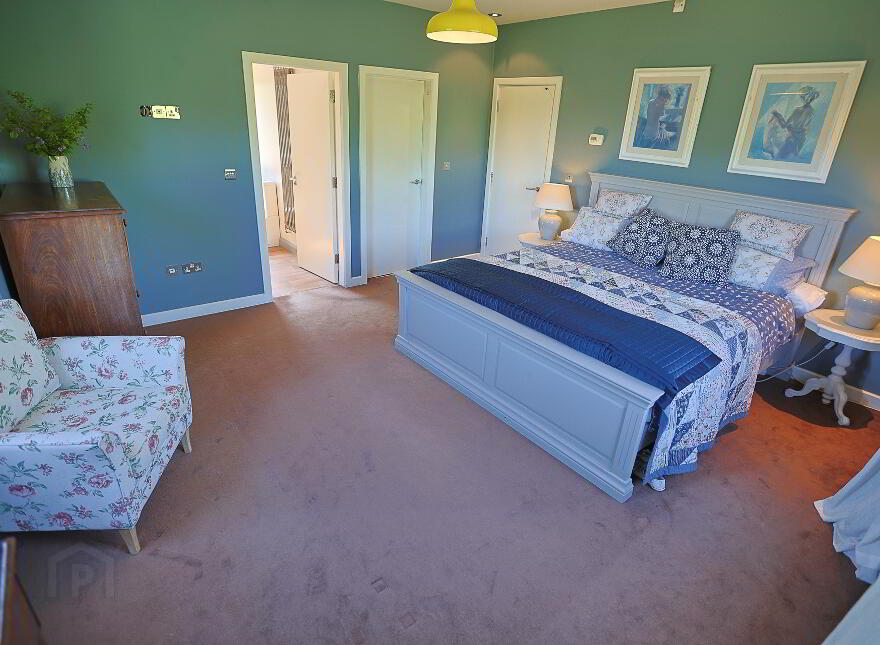 27 Glen Road, Dromore, BT25 1JX