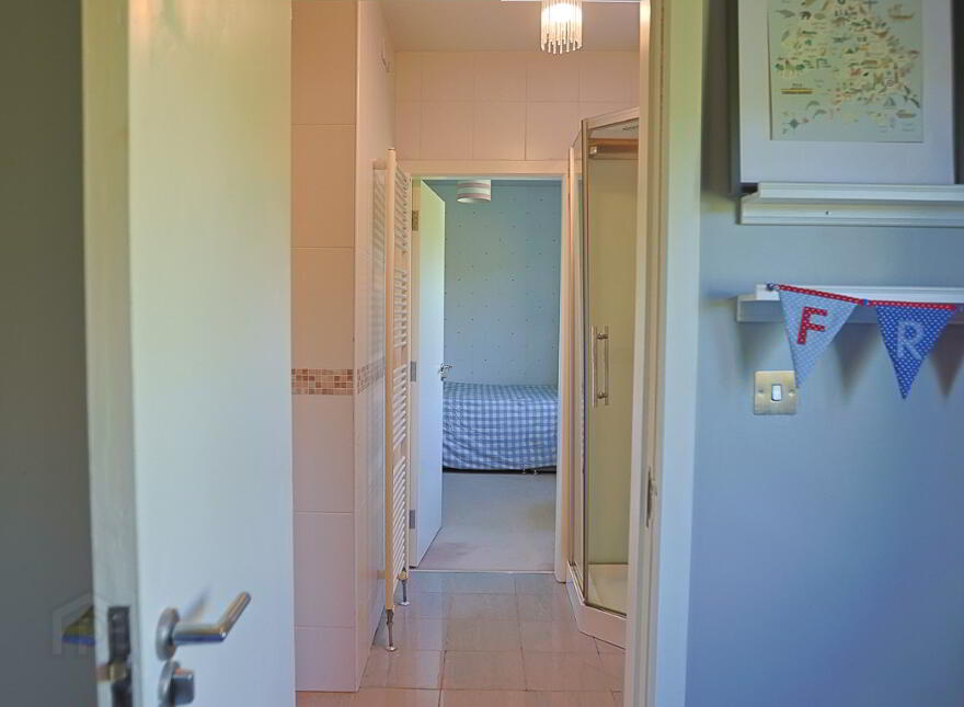 27 Glen Road, Dromore, BT25 1JX