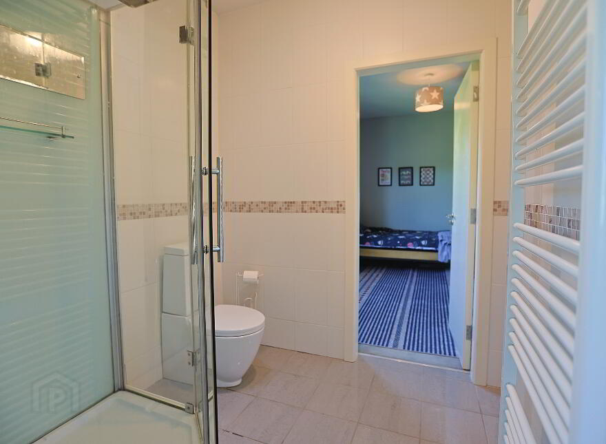 27 Glen Road, Dromore, BT25 1JX