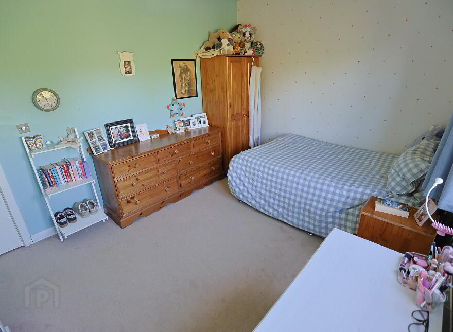 27 Glen Road, Dromore, BT25 1JX