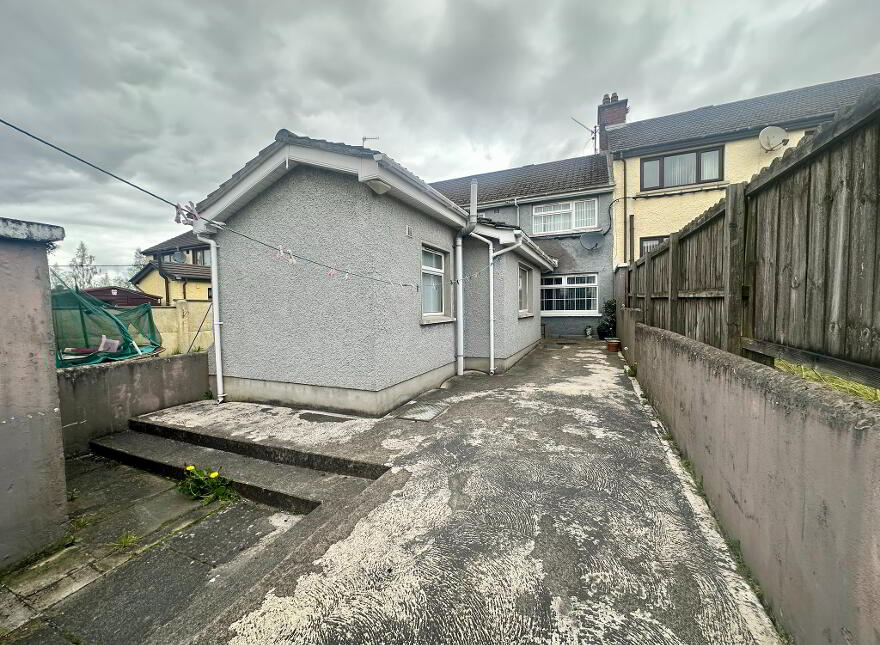 5 Plunkett Street, Newry, BT35 6DG