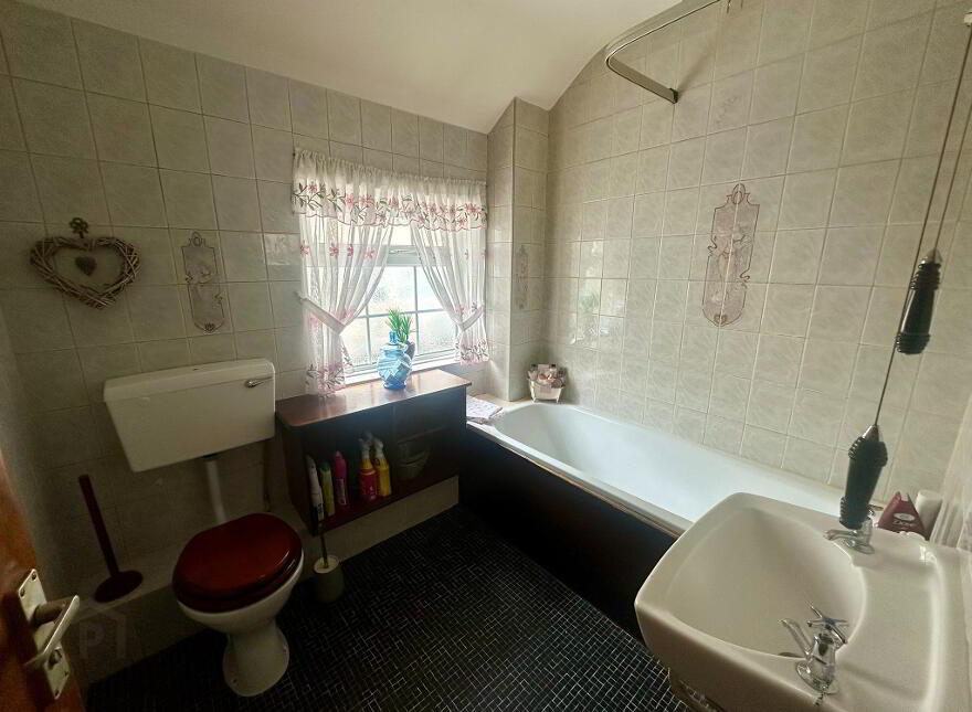 5 Plunkett Street, Newry, BT35 6DG