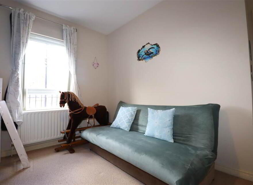 19 Lady Wallace Road, Lisburn, BT28 3WS