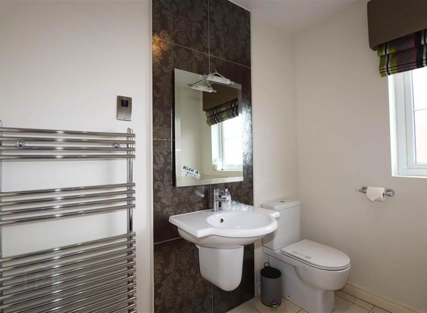 19 Lady Wallace Road, Lisburn, BT28 3WS