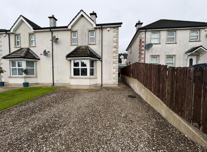 78 Elm Wood Green, Castlederg, BT81 7GZ