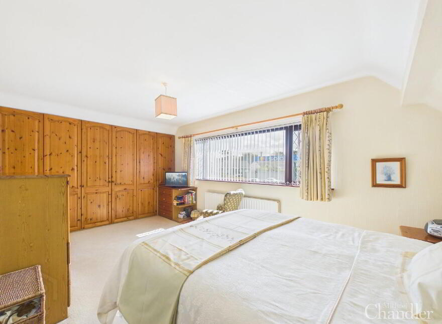 31 Hillsborough Road, Carryduff, Belfast, BT8 8HS