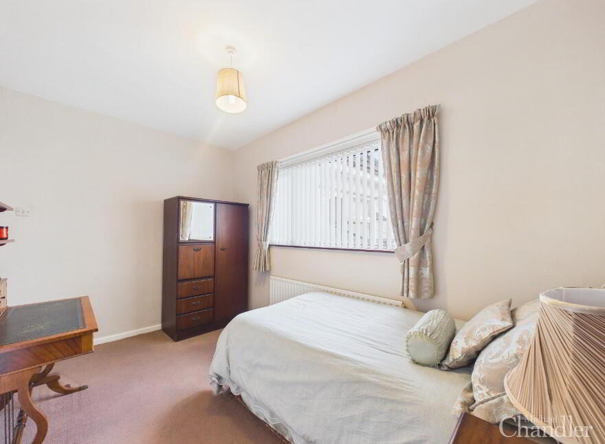 31 Hillsborough Road, Carryduff, Belfast, BT8 8HS