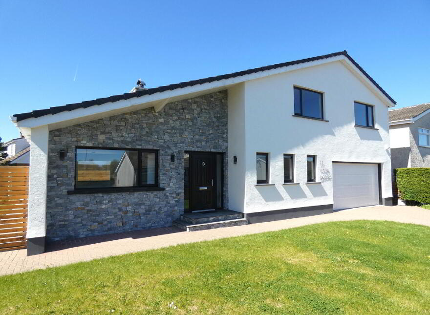White Gables, 11 Sandelwood Avenue, Coleraine, BT52 1JW