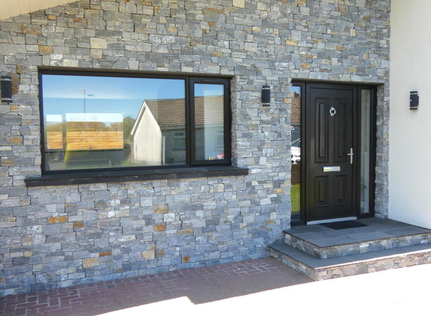 White Gables, 11 Sandelwood Avenue, Coleraine, BT52 1JW