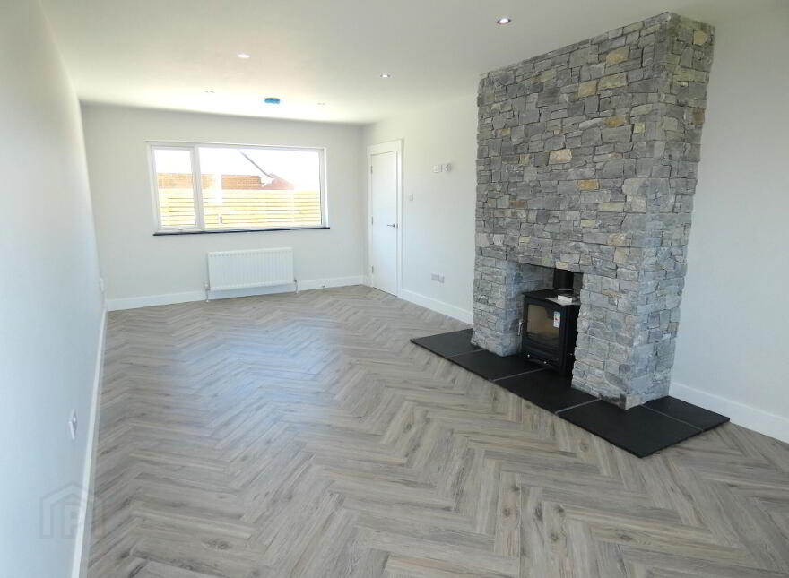 White Gables, 11 Sandelwood Avenue, Coleraine, BT52 1JW