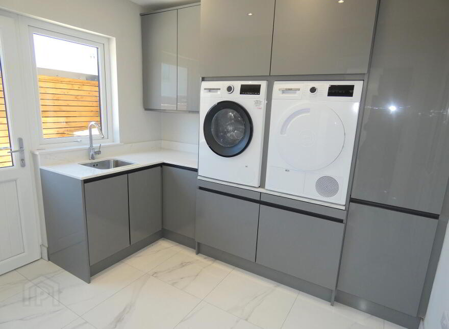 White Gables, 11 Sandelwood Avenue, Coleraine, BT52 1JW