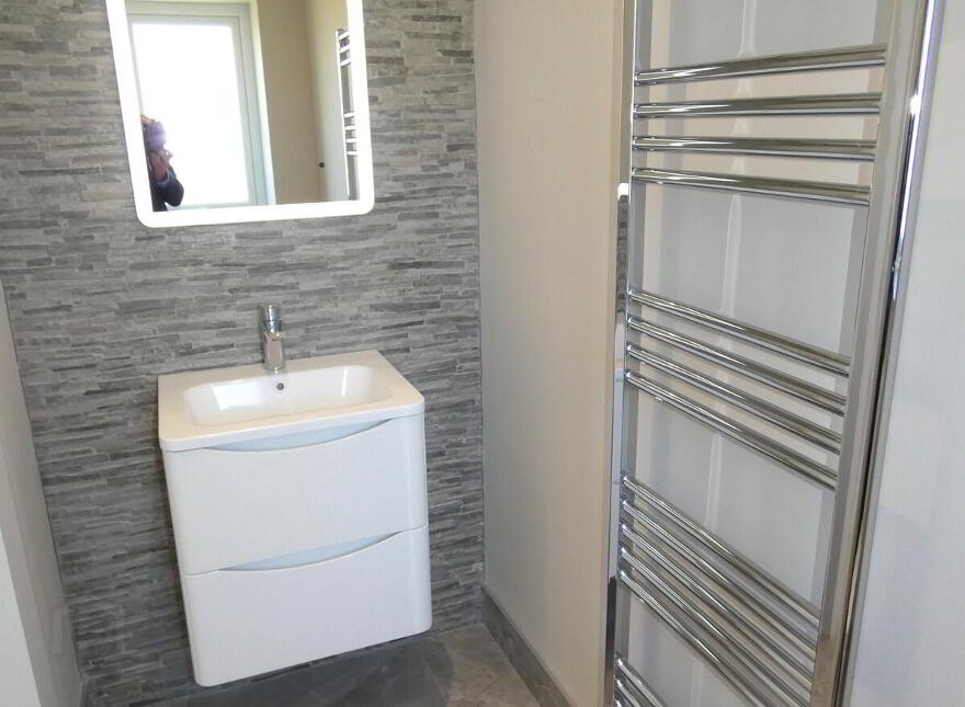 White Gables, 11 Sandelwood Avenue, Coleraine, BT52 1JW