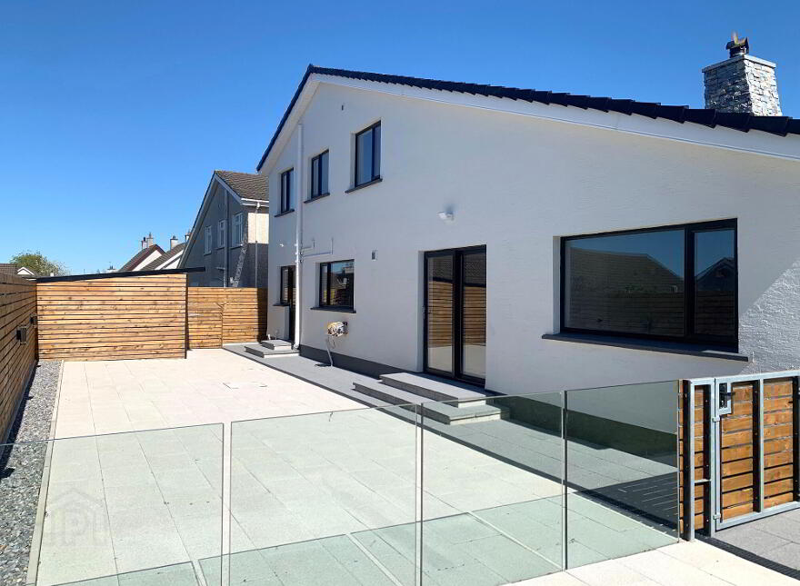 White Gables, 11 Sandelwood Avenue, Coleraine, BT52 1JW