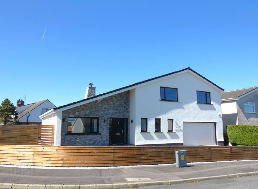 White Gables, 11 Sandelwood Avenue, Coleraine, BT52 1JW