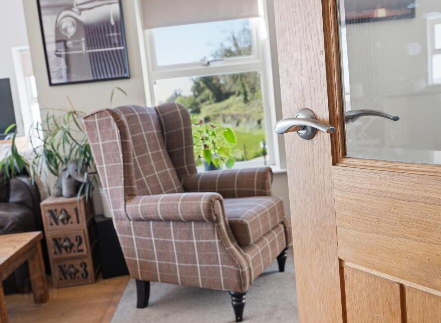 200 Scrabo Road, Newtownards, BT23 4SJ