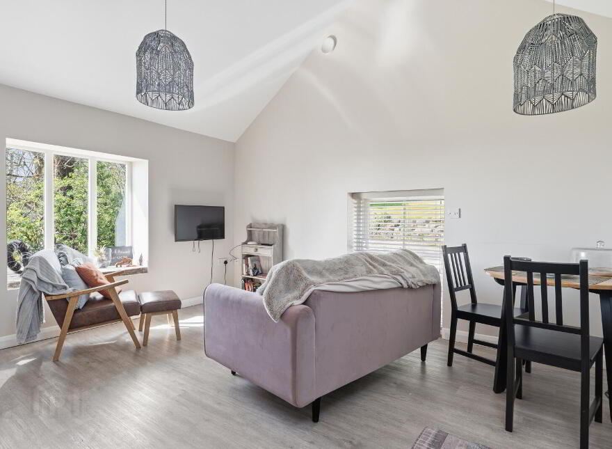 200 Scrabo Road, Newtownards, BT23 4SJ