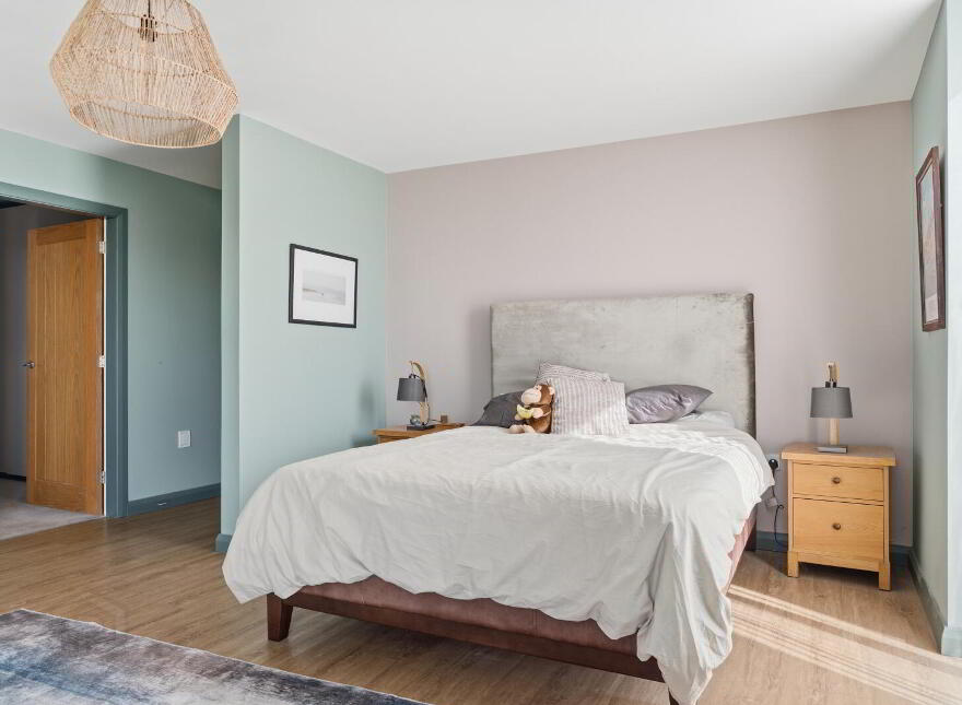 200 Scrabo Road, Newtownards, BT23 4SJ