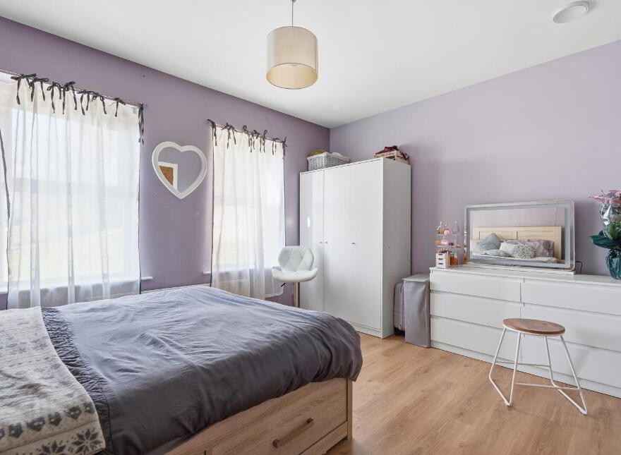 200 Scrabo Road, Newtownards, BT23 4SJ