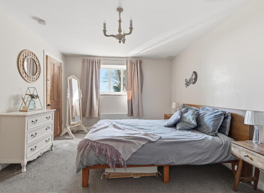200 Scrabo Road, Newtownards, BT23 4SJ