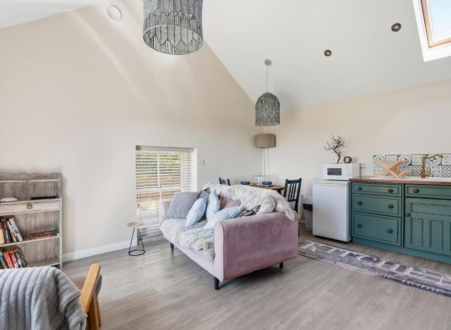 200 Scrabo Road, Newtownards, BT23 4SJ