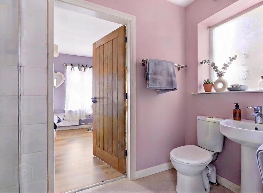 200 Scrabo Road, Newtownards, BT23 4SJ