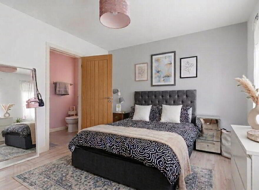 200 Scrabo Road, Newtownards, BT23 4SJ