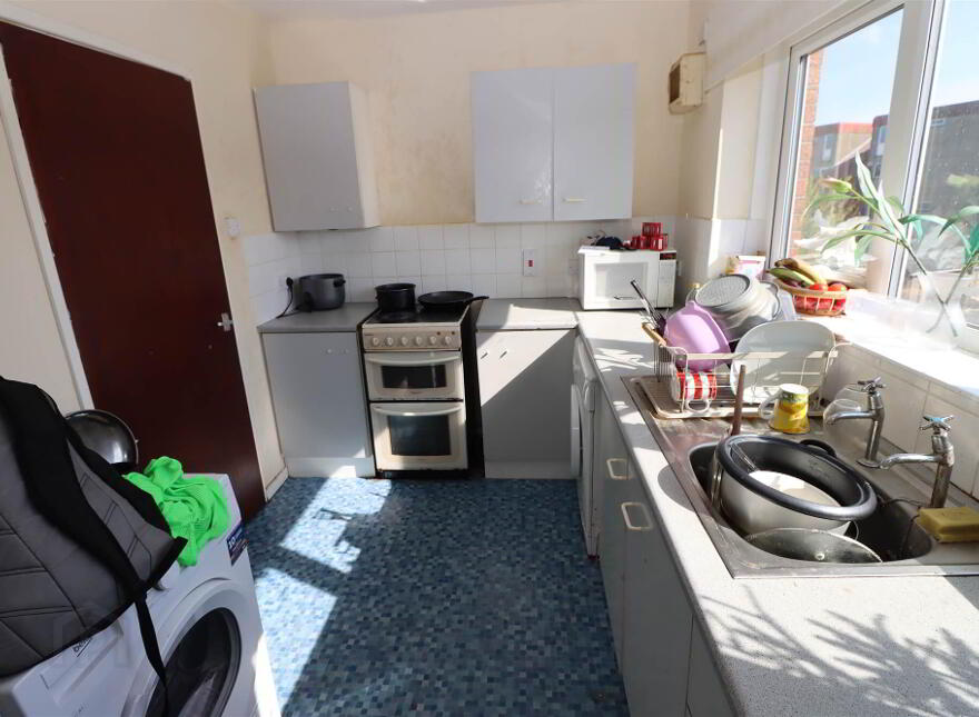4f Mahee Close, Belfast, BT8 7EP