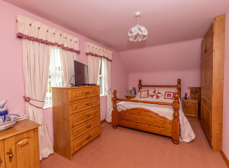 2 Burrenbridge Close, Castlewellan, BT31 9GA