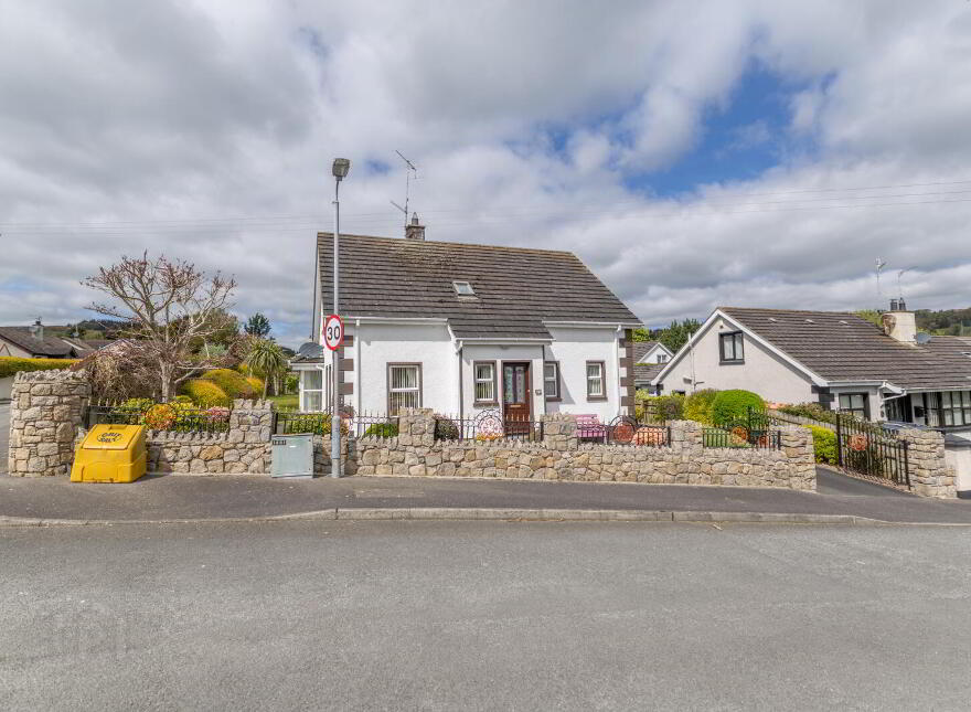 2 Burrenbridge Close, Castlewellan, BT31 9GA