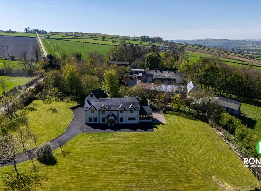 17 Carrigullin Road, Strabane, BT82 8PA