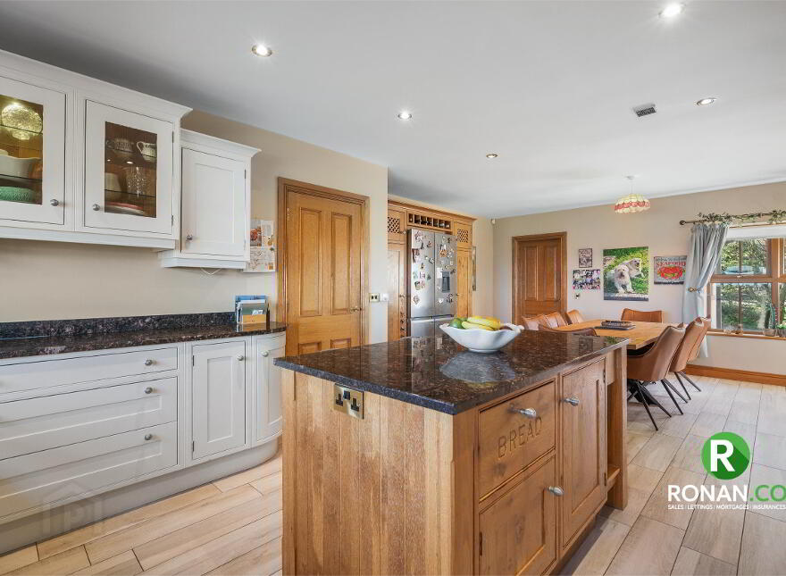 17 Carrigullin Road, Strabane, BT82 8PA