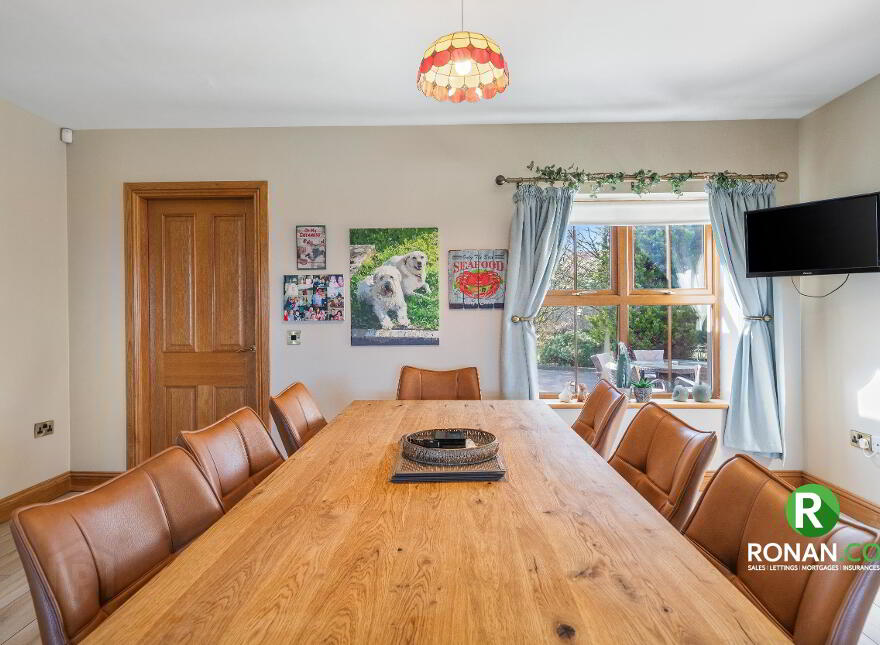 17 Carrigullin Road, Strabane, BT82 8PA