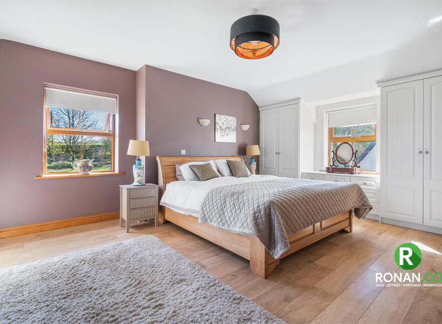 17 Carrigullin Road, Strabane, BT82 8PA