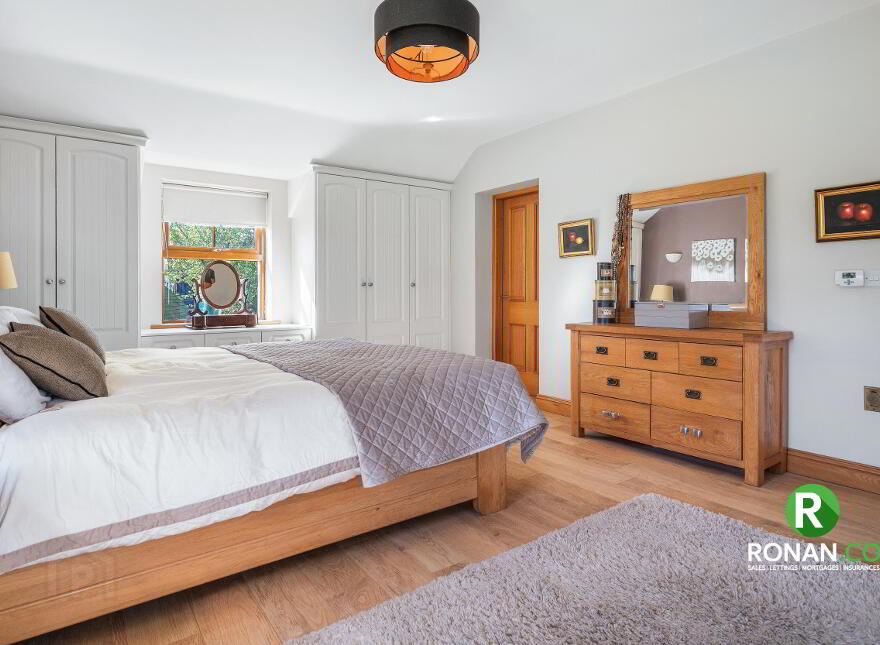17 Carrigullin Road, Strabane, BT82 8PA